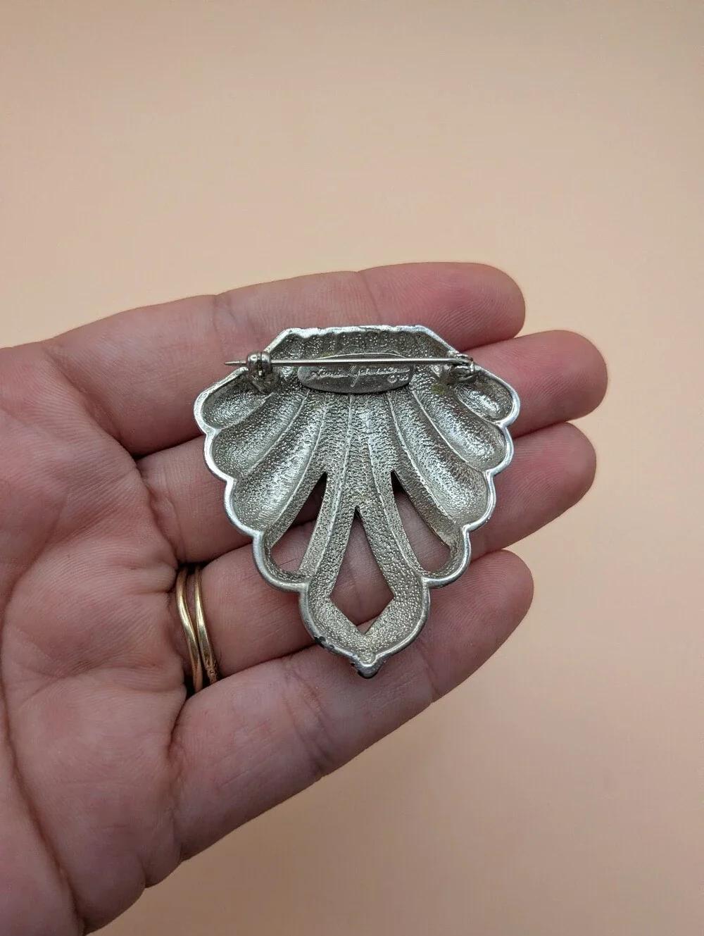 Vintage 80s Ginnie Johansen Brooch Art Deco Style Curved Silver Tone